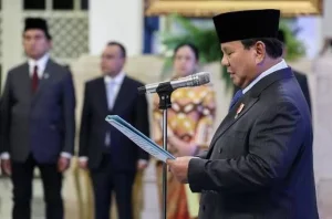 Presiden Prabowo Reshuffle Kabinet Merah Putih, Ini Daftar Menteri dan Pejabat Baru di Istana 